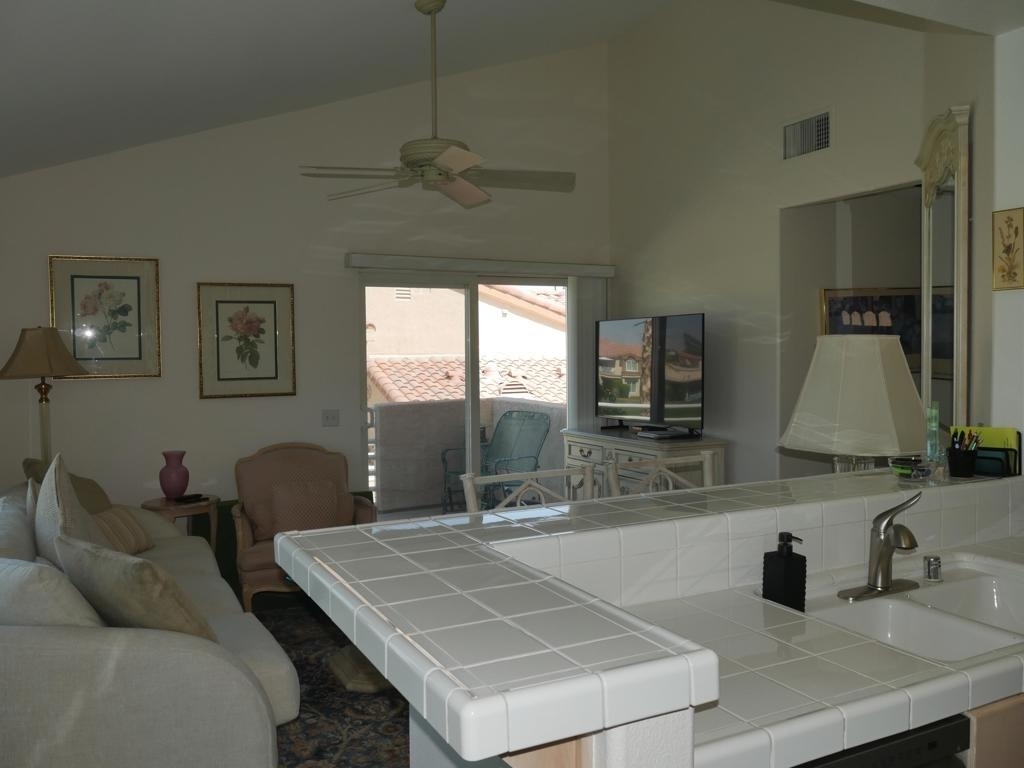 78435 Magenta Drive - Photo 2