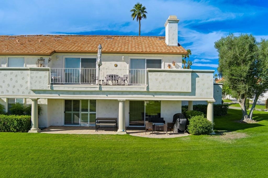 270 Vista Royale Circle E - Photo 5