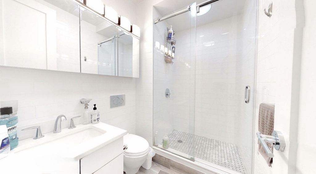 157 East 57th Street - Photo 7