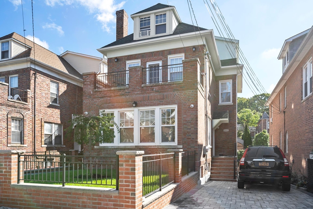 6158 Liebig Ave - Photo 8