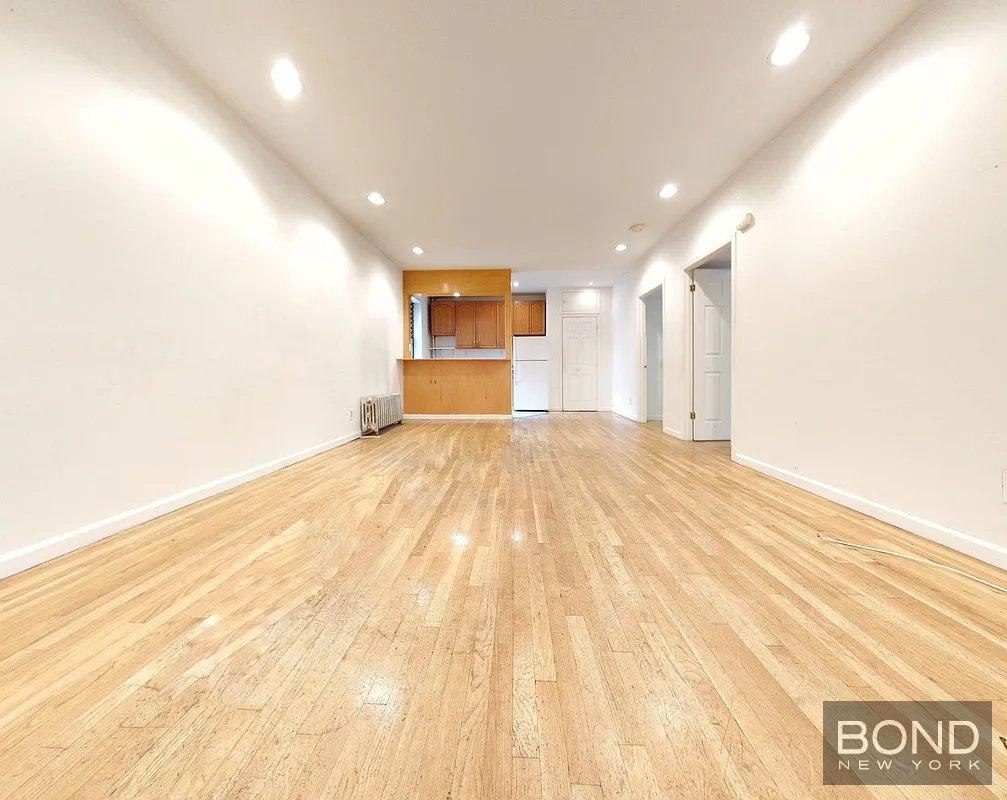 299 East 11th Street - Photo 1
