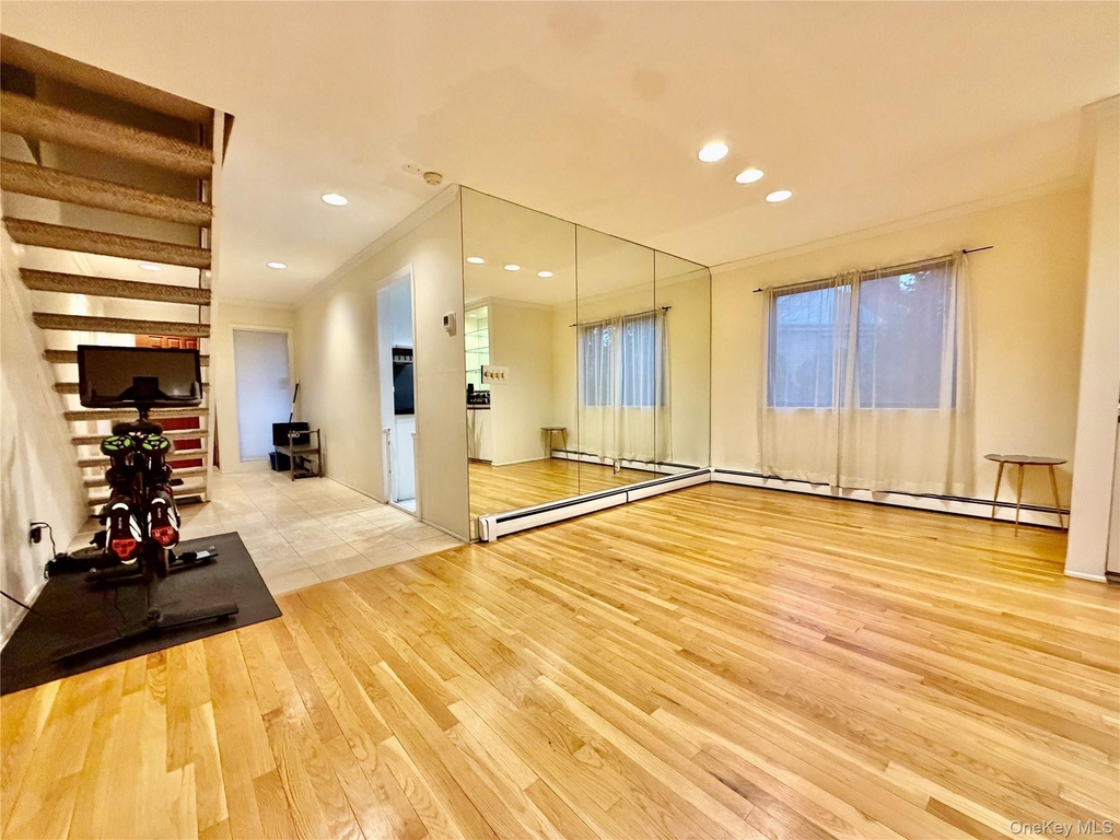 75 Greenway Close - Photo 18