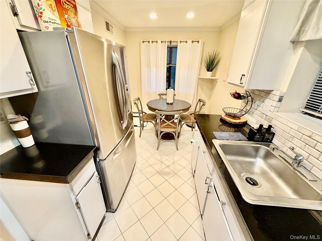 75 Greenway Close - Photo 13