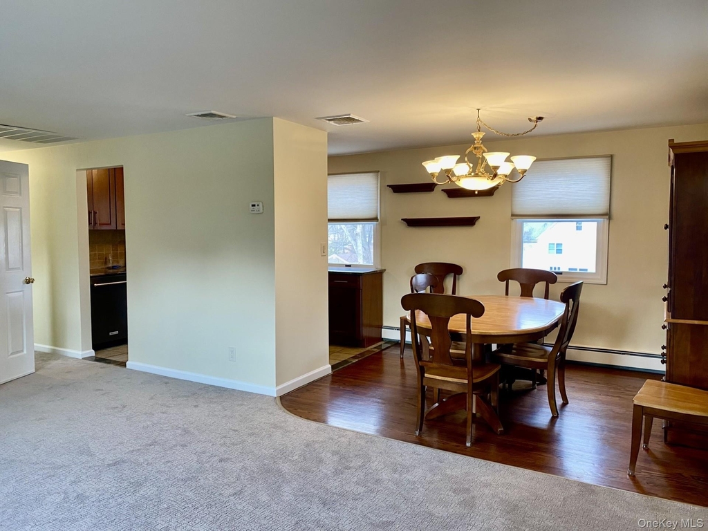23 Grossman Street - Photo 8