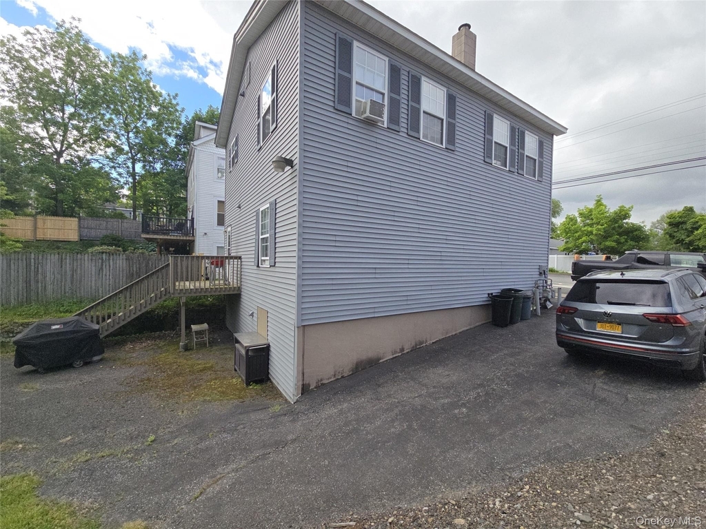 174 Clinton Street - Photo 13