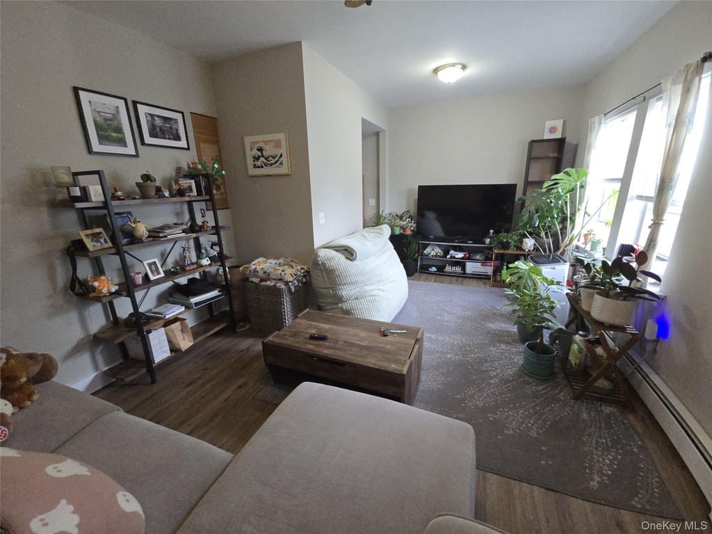 174 Clinton Street - Photo 3