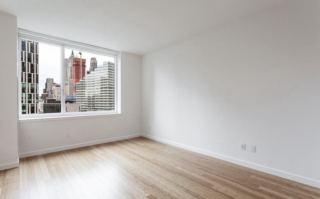 350 South End Avenue - Photo 4