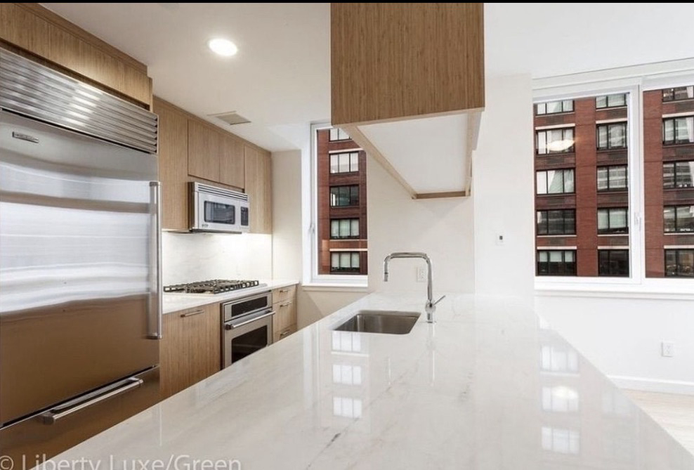 350 South End Avenue - Photo 1