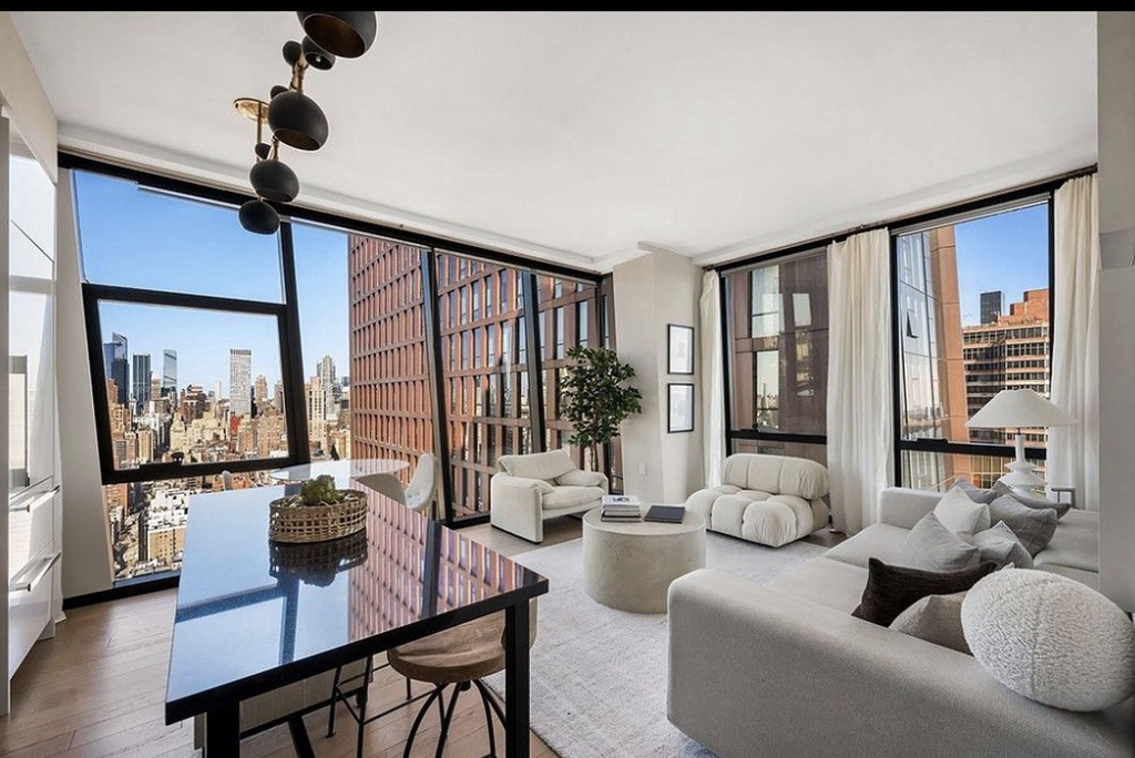 620 1st Avenue - Photo 4