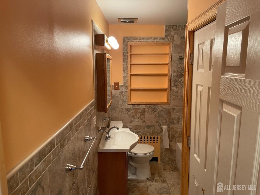 215 Karsey Street - Photo 7