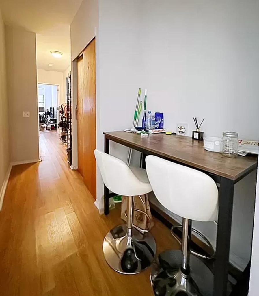 333 W 43rd Street - Photo 4