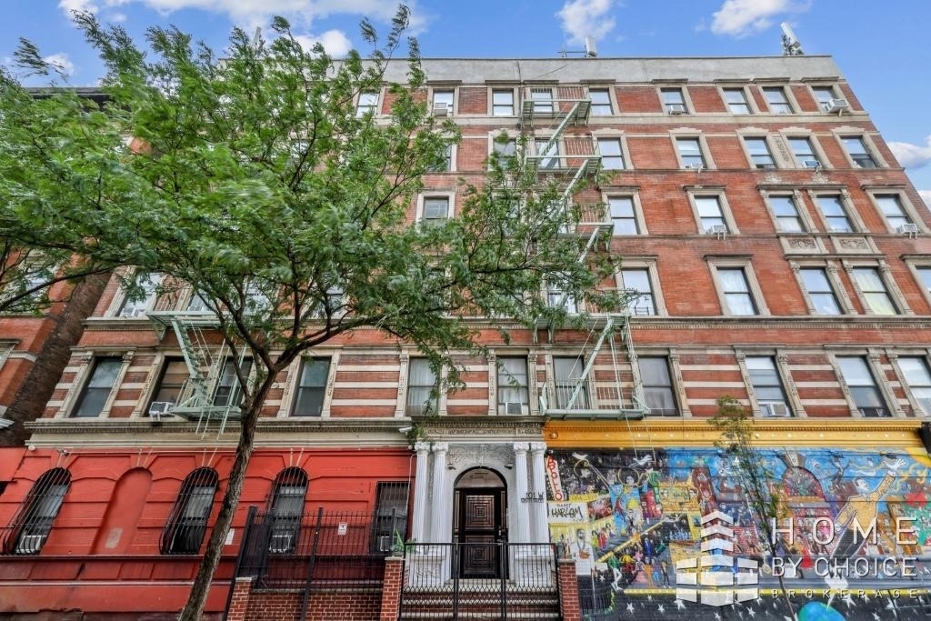 101 W 126th Street - Photo 6