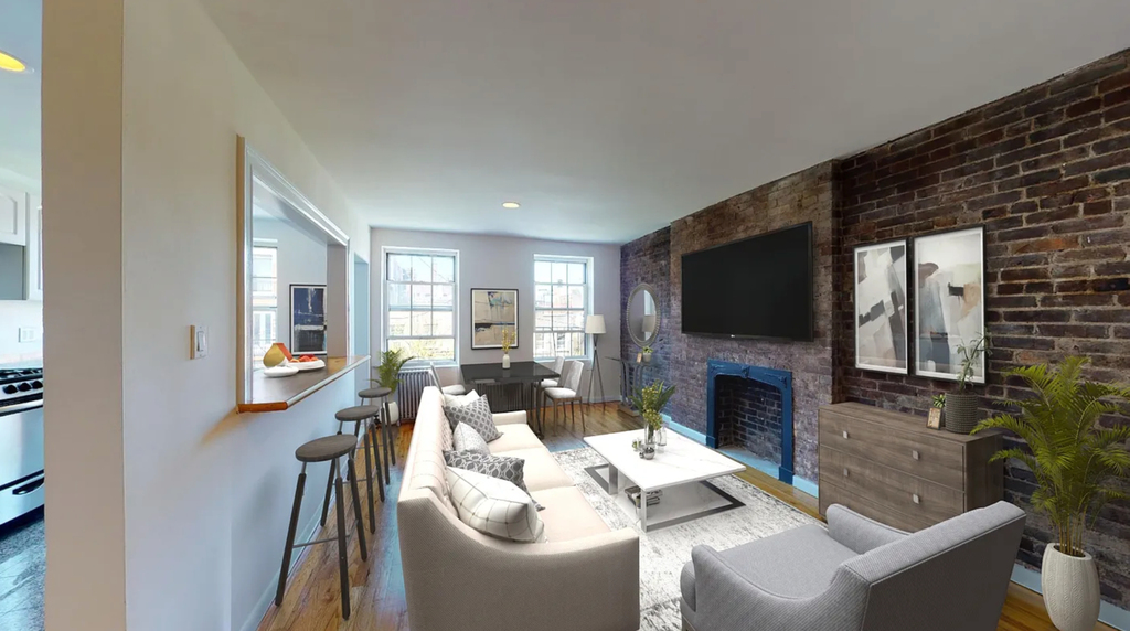 West 45th Street - Photo 0