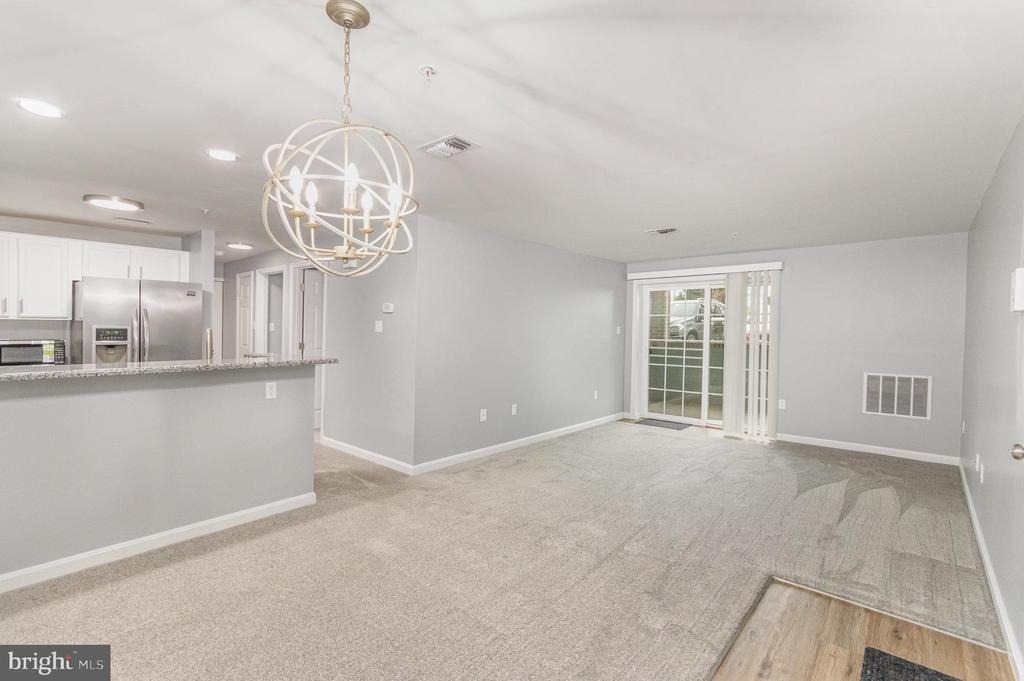 100 Grosvenor Lane - Photo 8