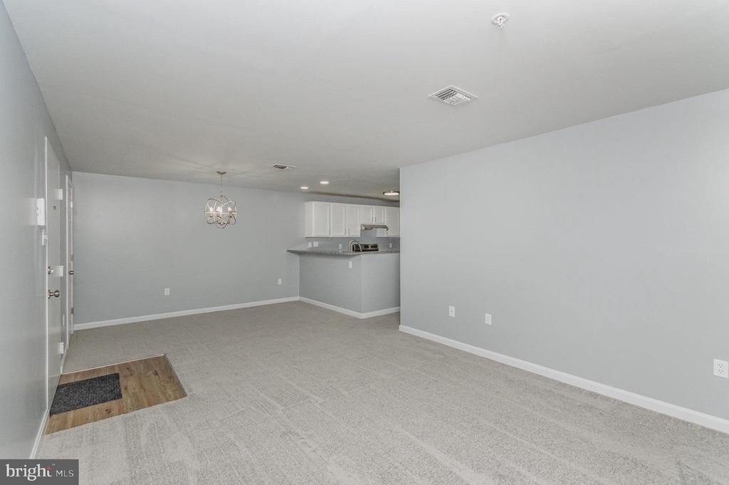 100 Grosvenor Lane - Photo 6