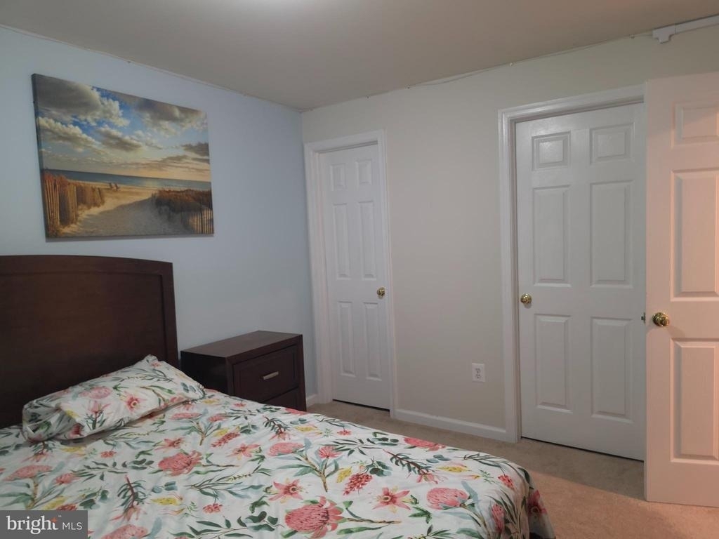 15546 Miller School Place - Photo 16