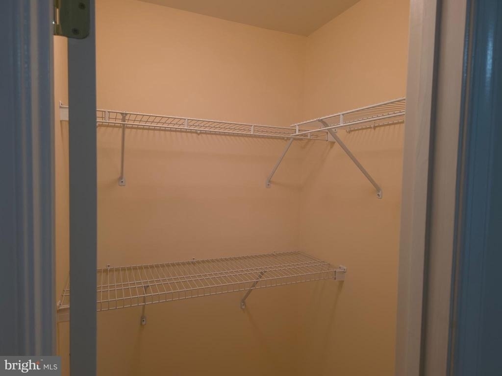 15546 Miller School Place - Photo 18