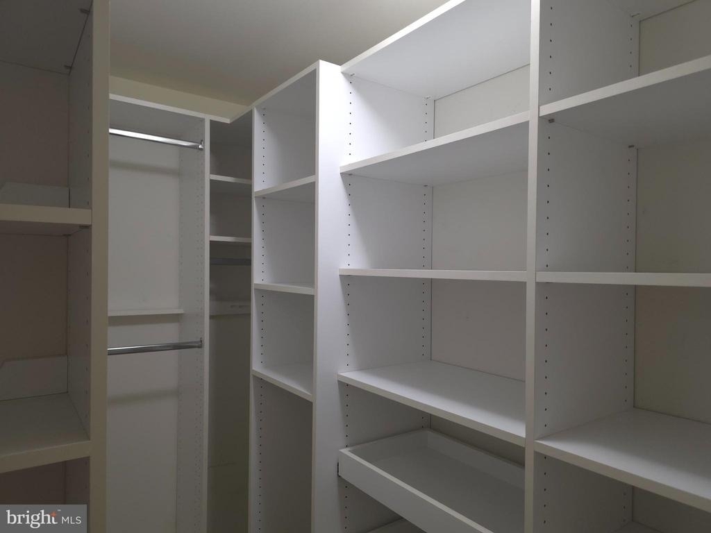 15546 Miller School Place - Photo 20