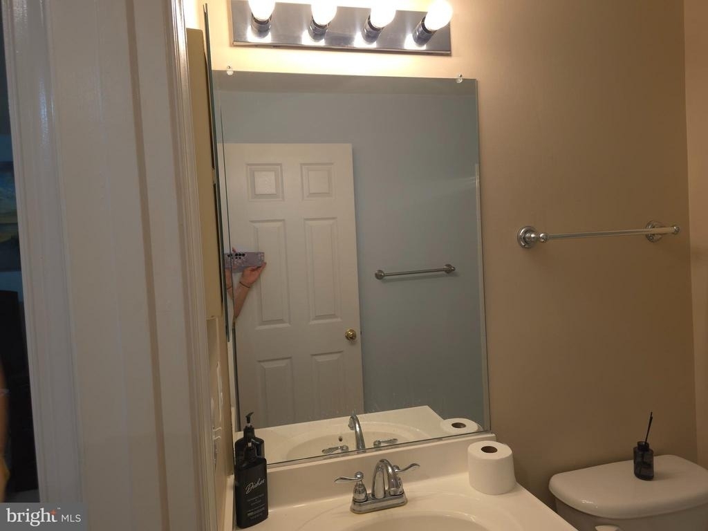 15546 Miller School Place - Photo 22