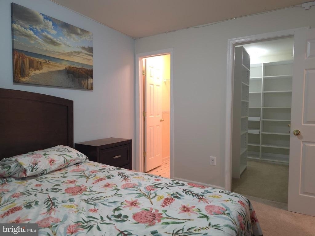 15546 Miller School Place - Photo 13