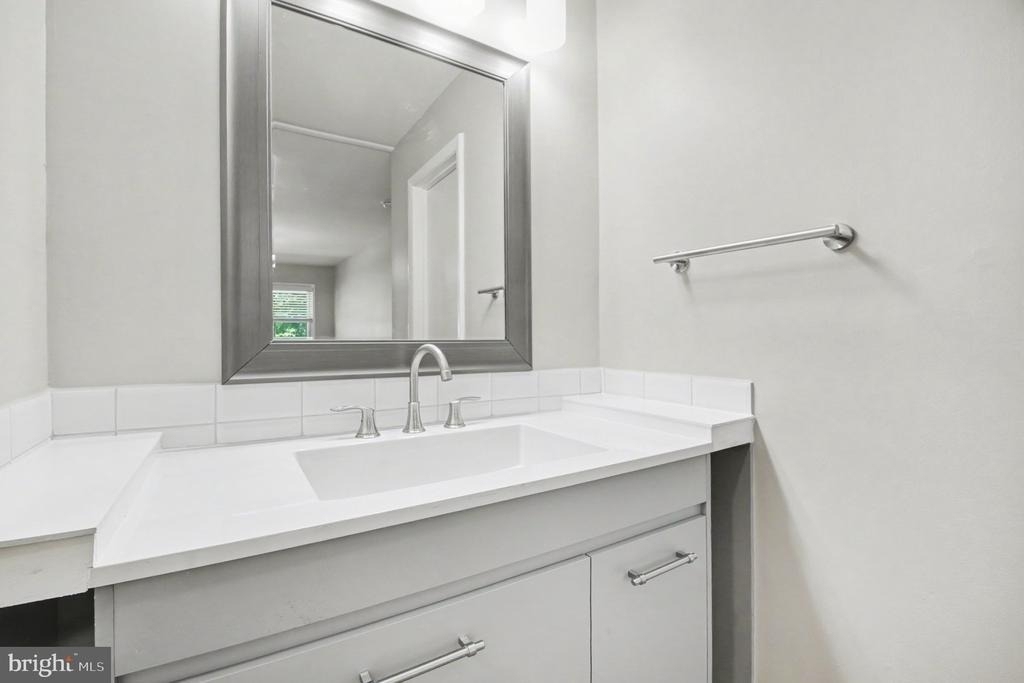 4522 Glendale Road - Photo 11