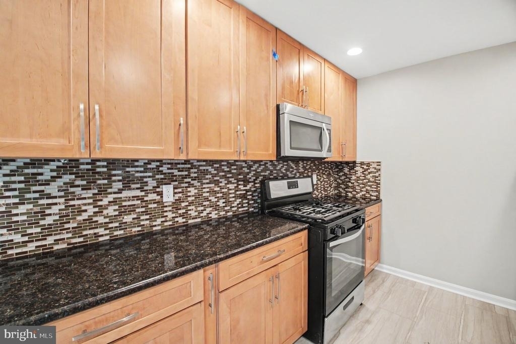 4522 Glendale Road - Photo 6