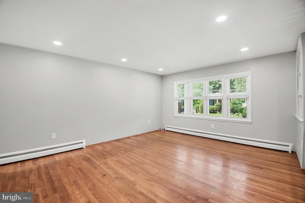 4522 Glendale Road - Photo 15
