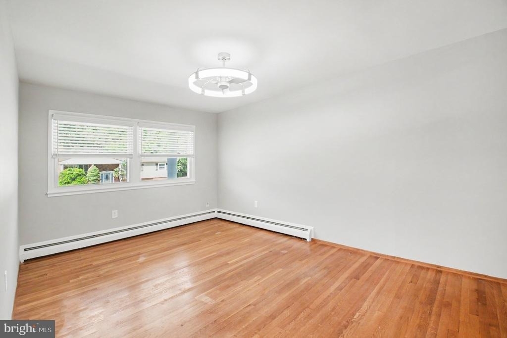 4522 Glendale Road - Photo 8