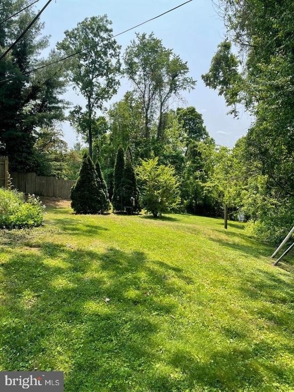 216 Maple Street - Photo 1