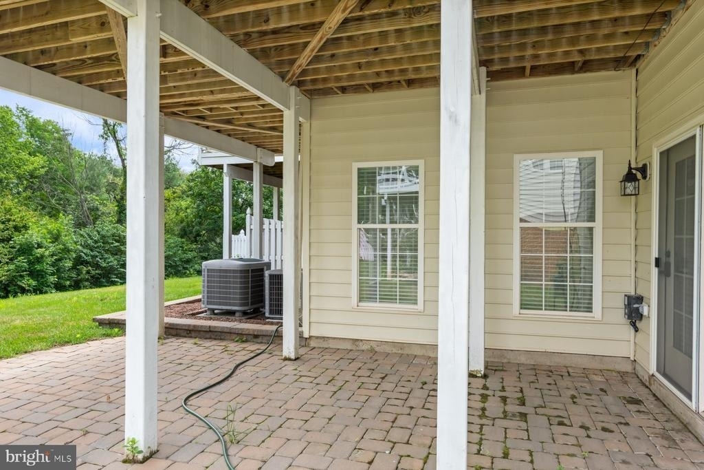 20056 Northville Hills Terrace - Photo 32