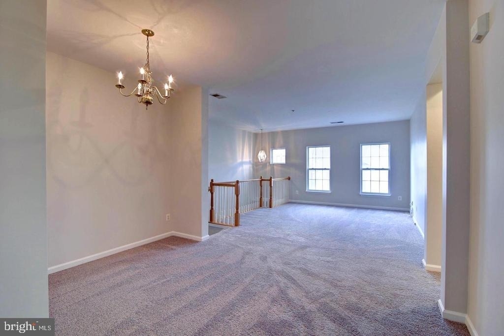 20261 Owings Terrace - Photo 2