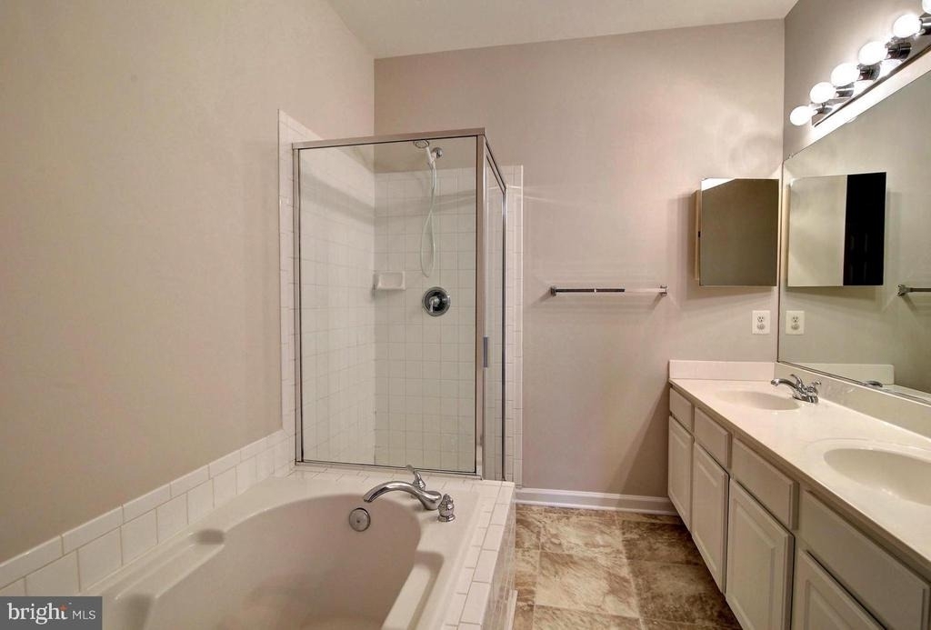 20261 Owings Terrace - Photo 14