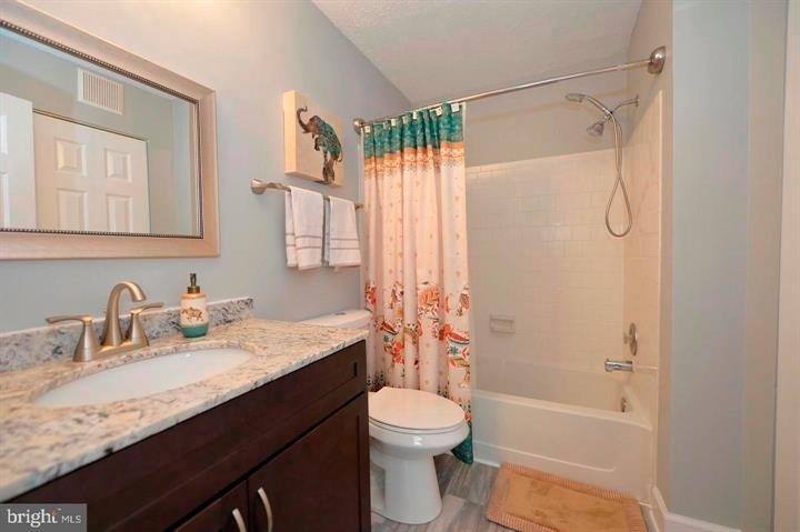 109 Fort Evans Road Se - Photo 8