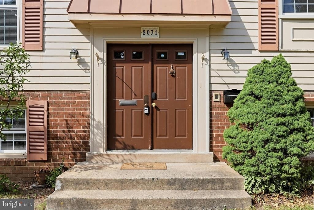 8031 Sleepy View Lane - Photo 3