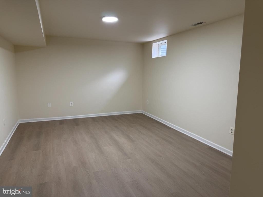 8219 Electric Avenue - Photo 33