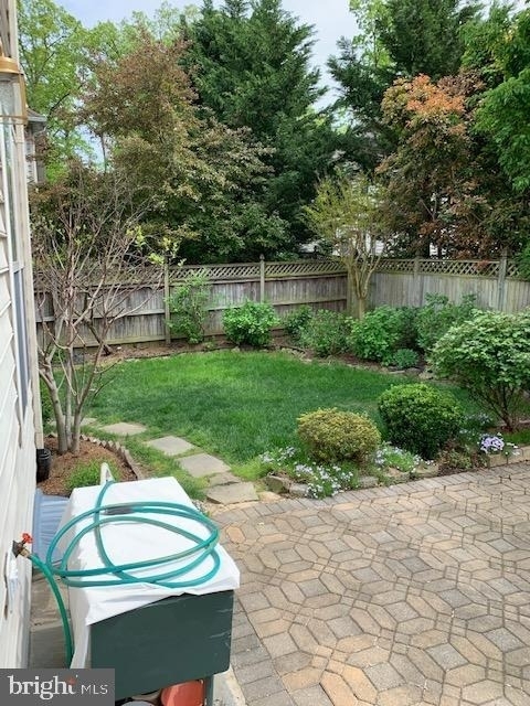 8219 Electric Avenue - Photo 5