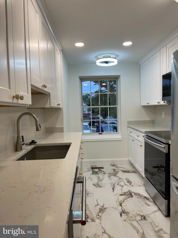 8571 Blackfoot Court - Photo 4