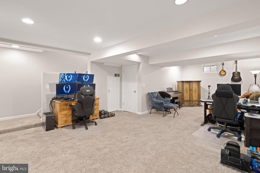8573 Tyrolean Way - Photo 27