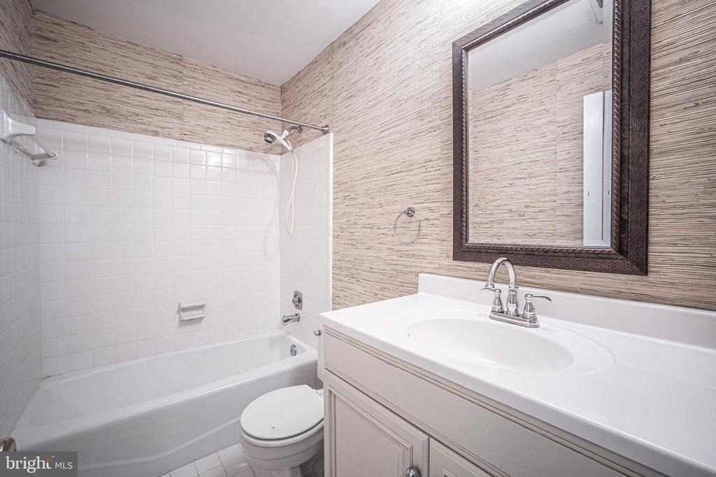 7330 Lewinsville Park Court - Photo 19