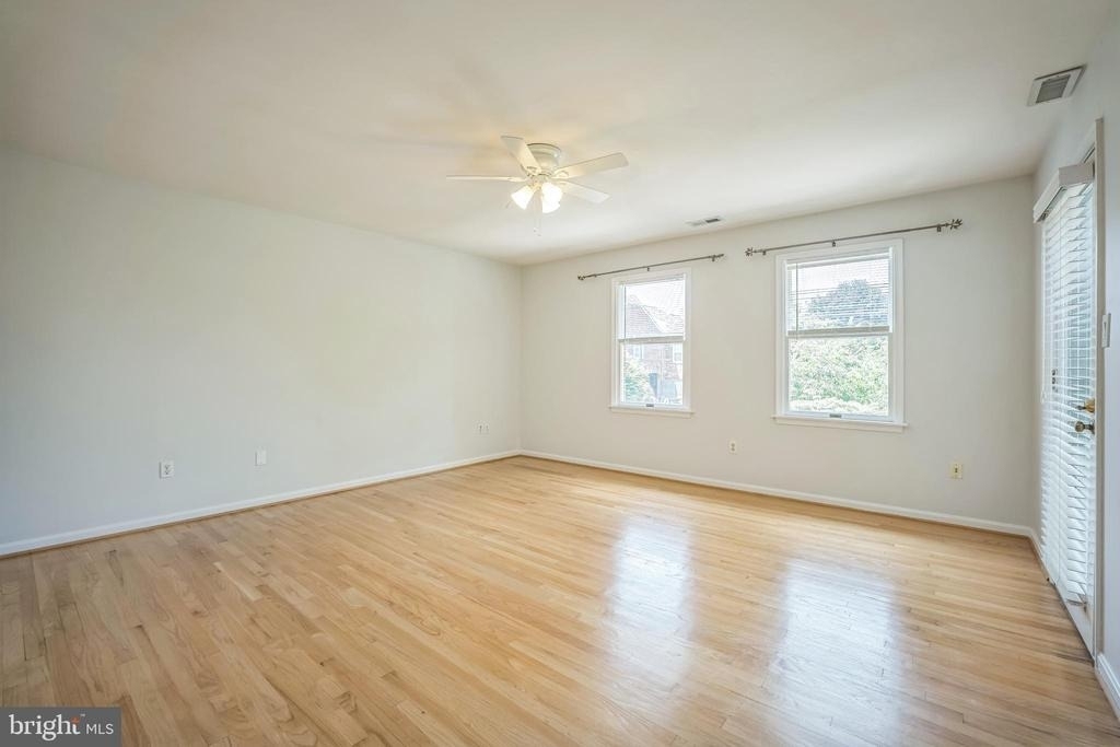 7330 Lewinsville Park Court - Photo 13