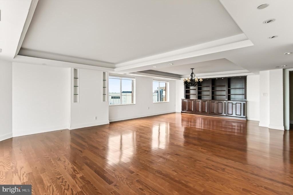 2181 Jamieson Ave - Photo 14
