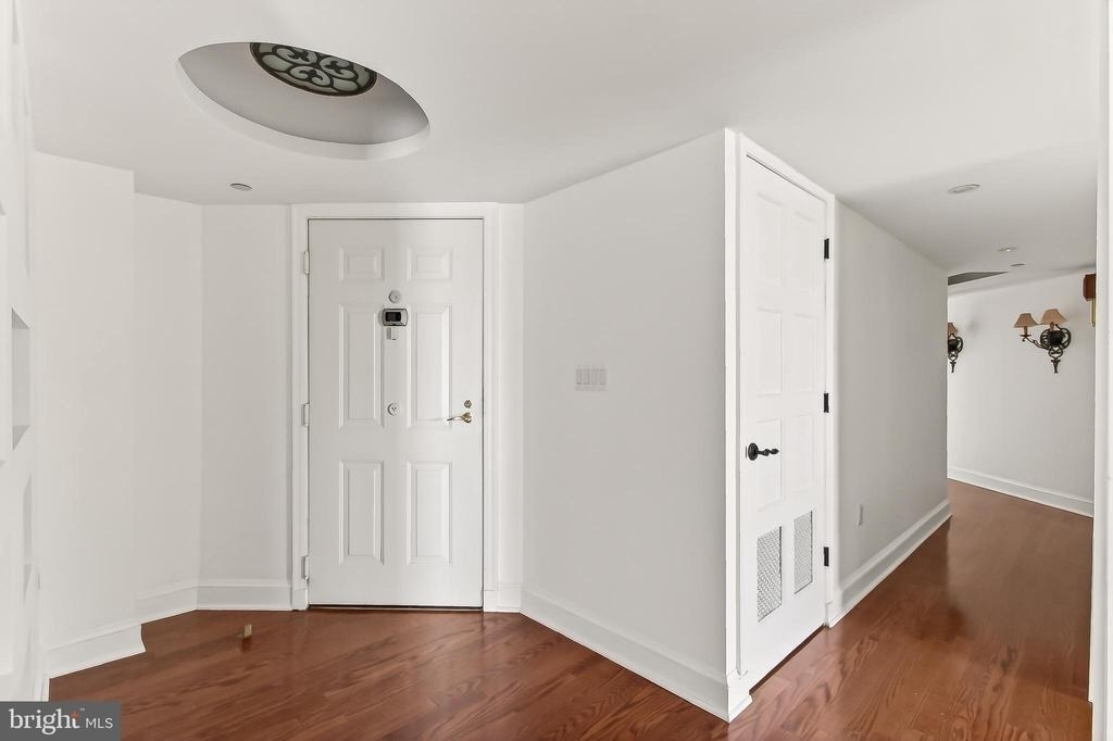 2181 Jamieson Ave - Photo 12