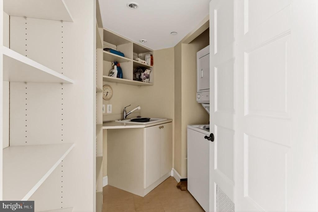2181 Jamieson Ave - Photo 43