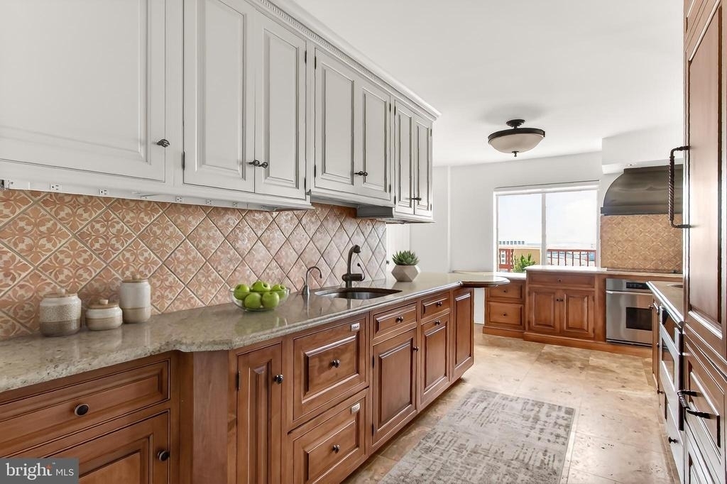 2181 Jamieson Ave - Photo 31