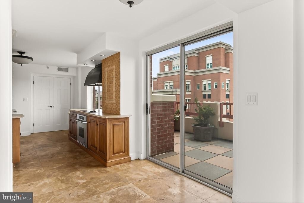 2181 Jamieson Ave - Photo 30