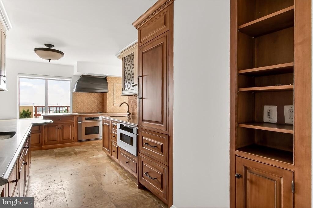2181 Jamieson Ave - Photo 38