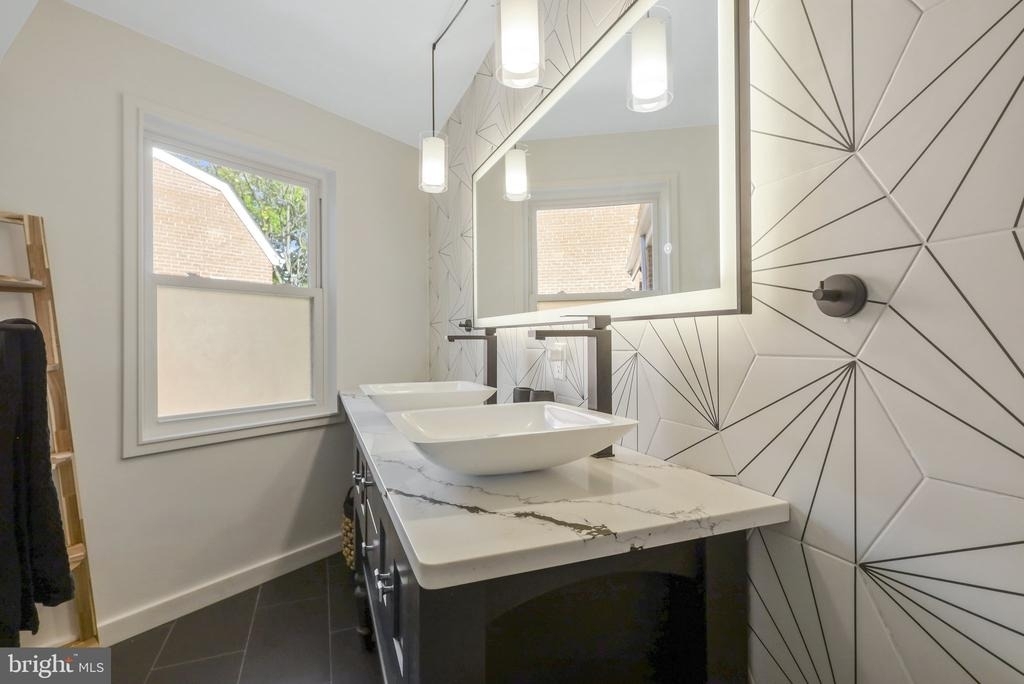 116 Commerce Street - Photo 17