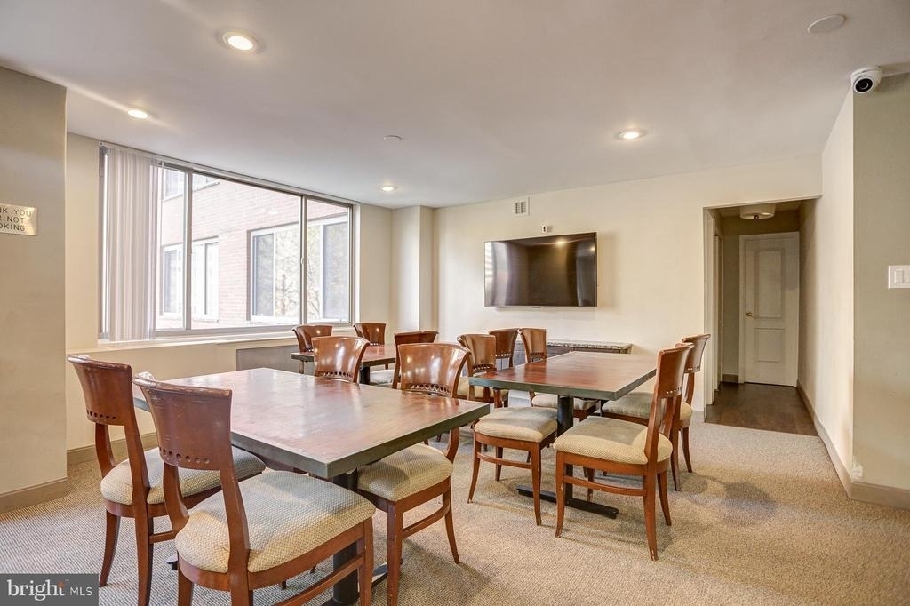 1121 Arlington Boulevard - Photo 30