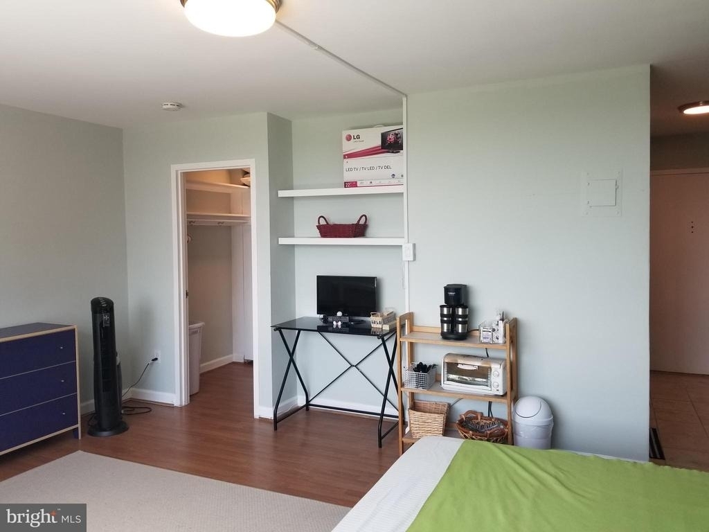 1011 Arlington Boulevard - Photo 12