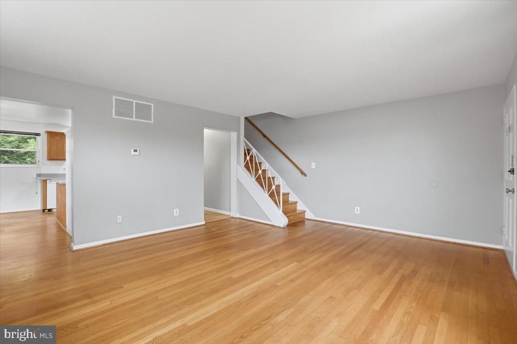 5024 8th Rd S - Photo 6